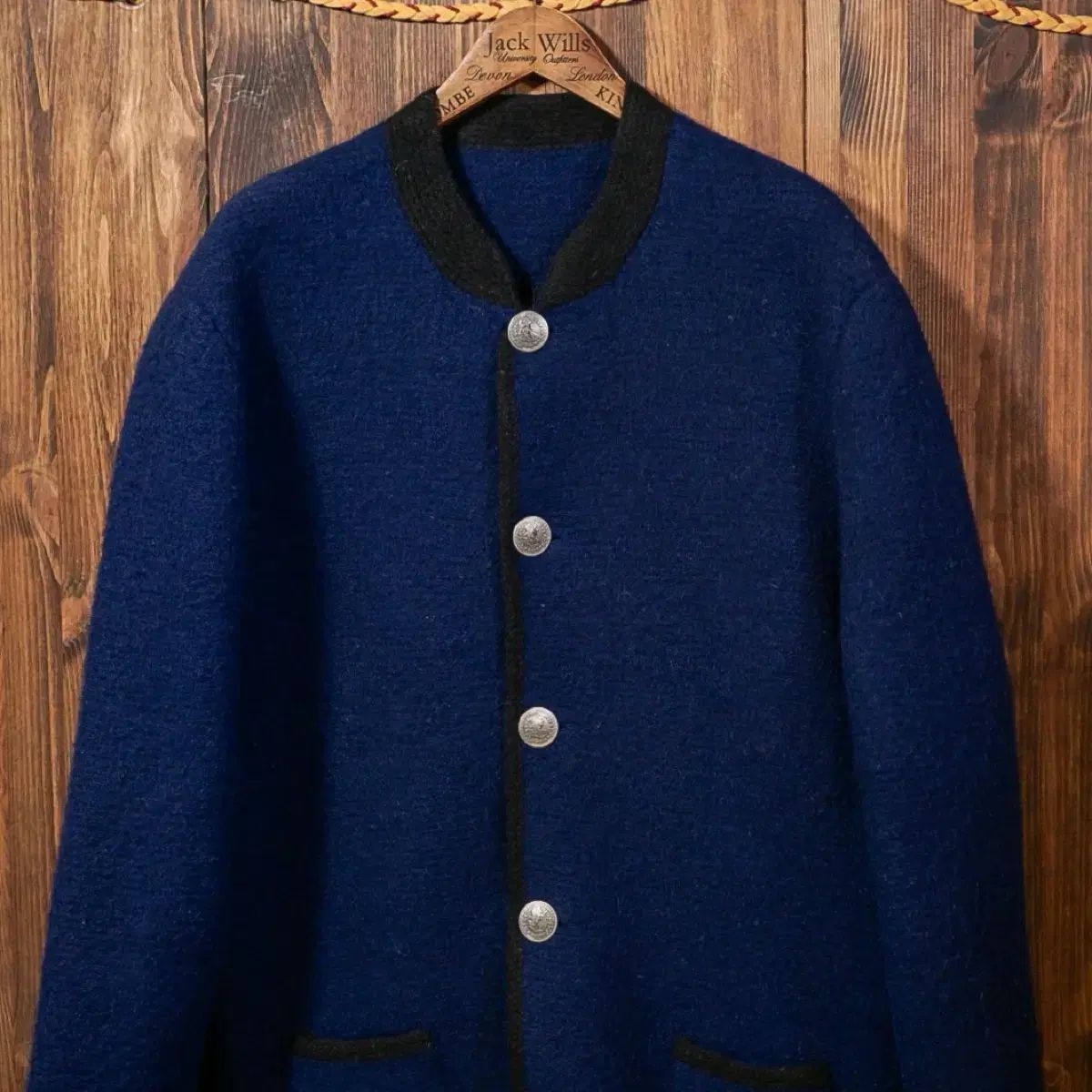 ドイツ産 ボイルチロリアンウール ジャケット - メルカリ