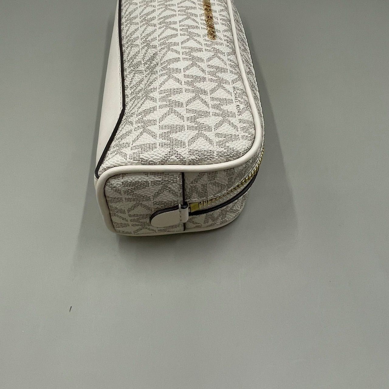 極美品 MICHAEL KORS マイケルコース 化粧ポーチ コスメ マルチポーチ 