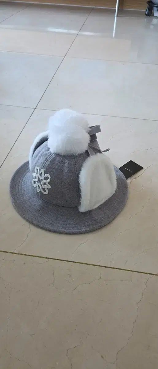 SAINT LUIS セントルイス 耳あて 帽子 ㅡ着払い 75000