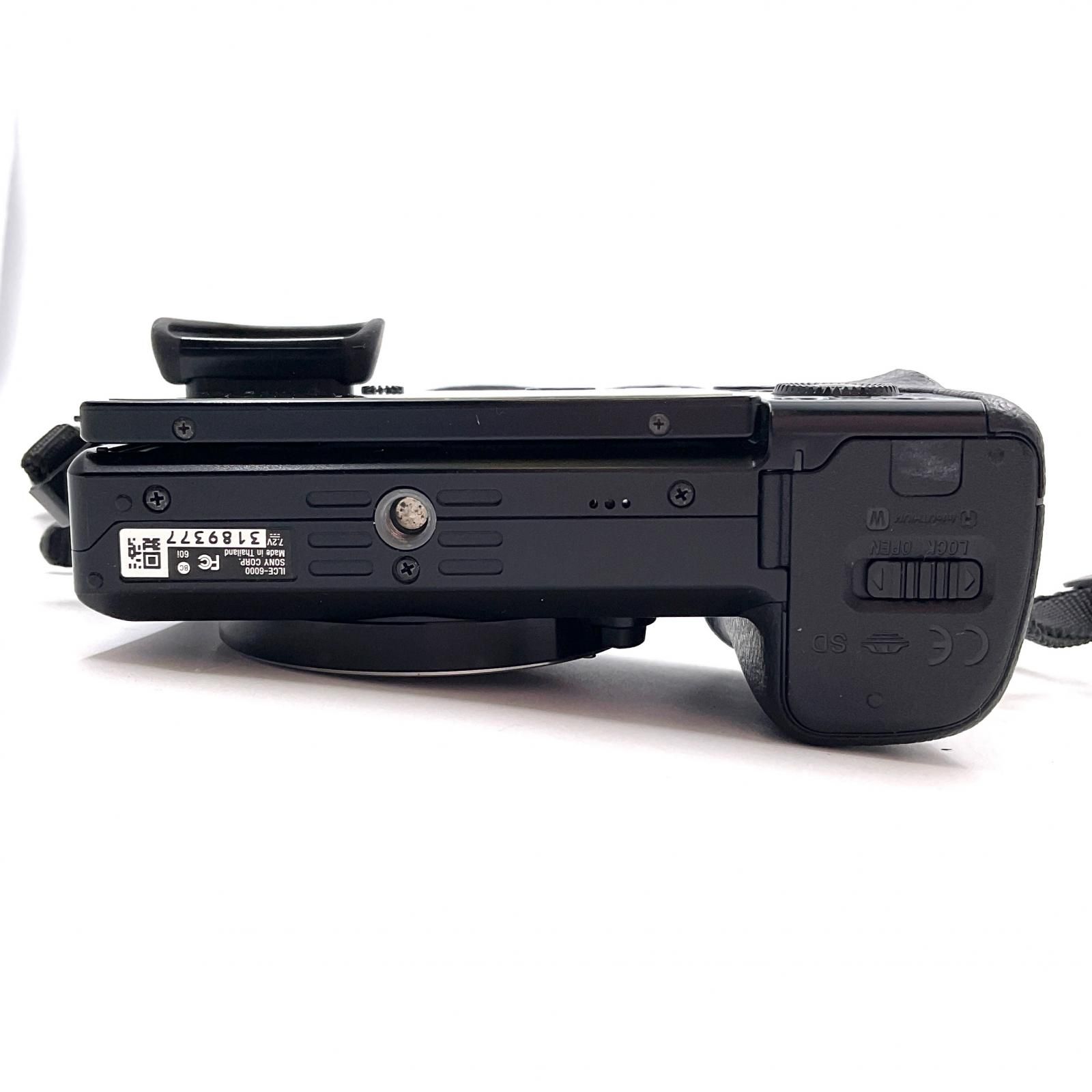 デジタル一眼 α6000