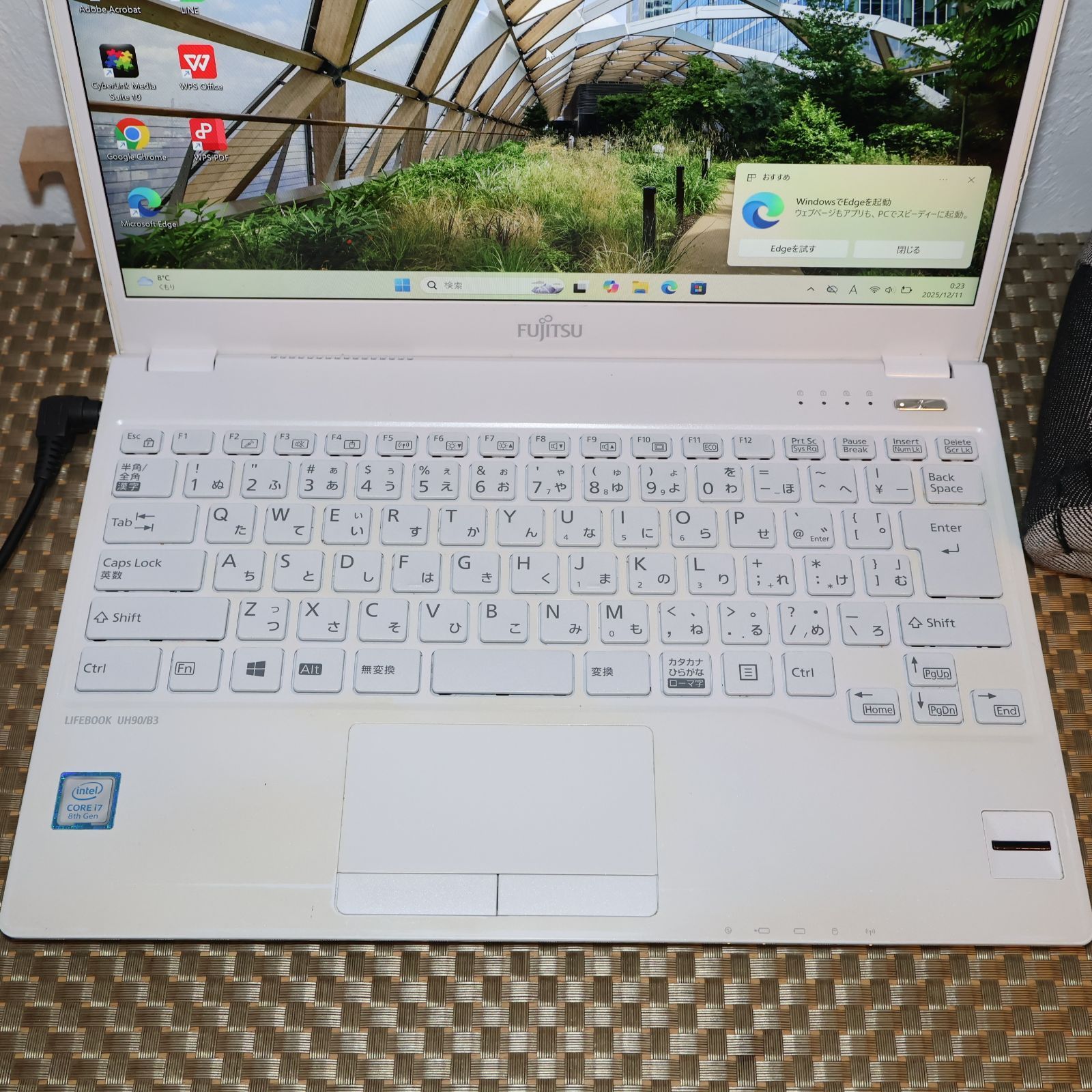 特価！人気の白Win11公式対応8世代i7/メ8G/SSD/タッチ/無線/カメラ