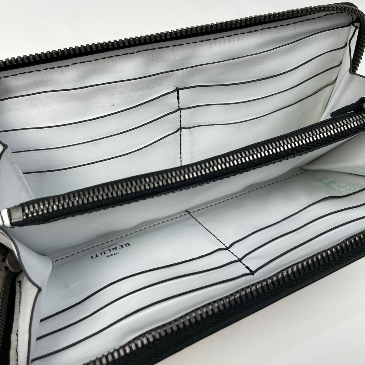ベルルッティ Berluti イタウバ 長財布 カリグラフィラウンドファスナー レザー ホワイト メンズ 長財布 小物 メンズ