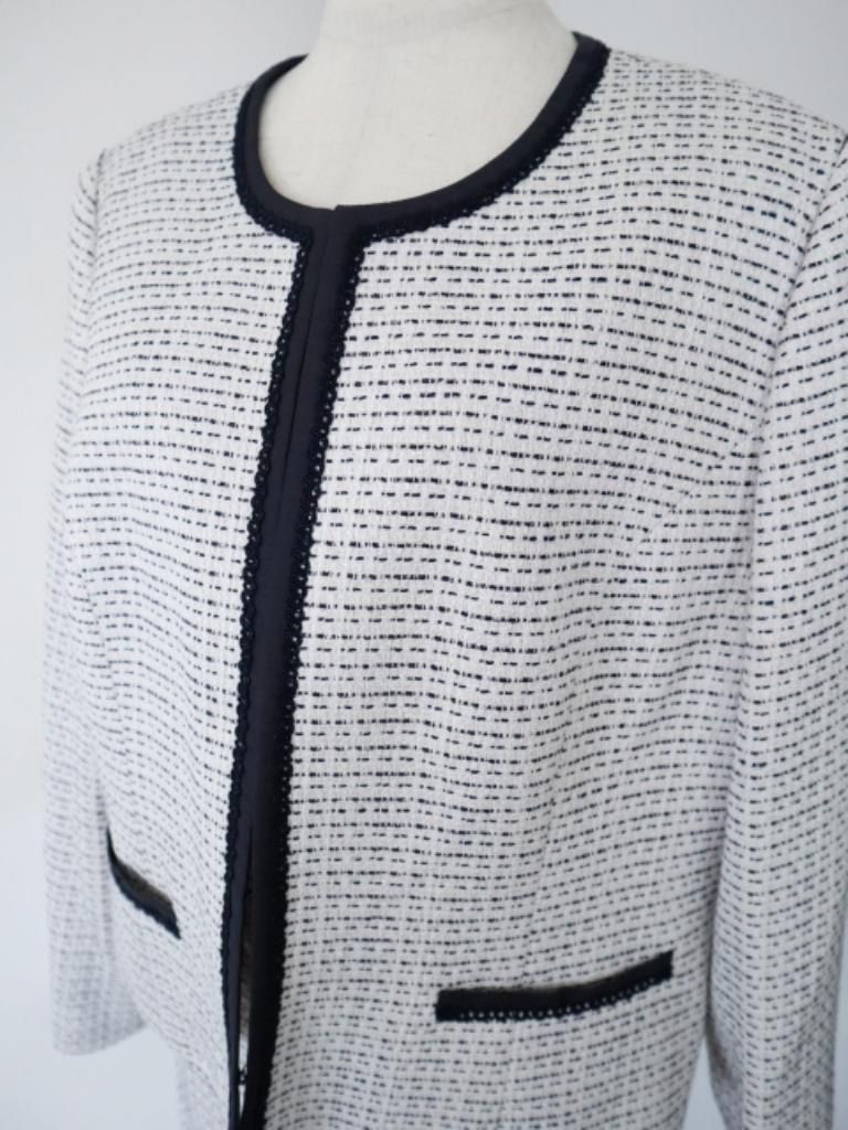 Belle Current ベルカレント イギン取扱い ツイードセットアップ フォーマル 大きいサイズ 21 AR オフホワイト ネイビー 薄ピンク ジャケット スカート おしゃれ み 6460718