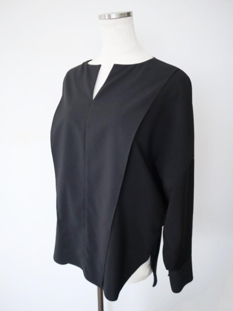 ADORE アドーア ライトジョーゼットブラウス 定価35200円 Mサイズ ３８ ブラック 大人 シンプル め お出掛け み 6460704