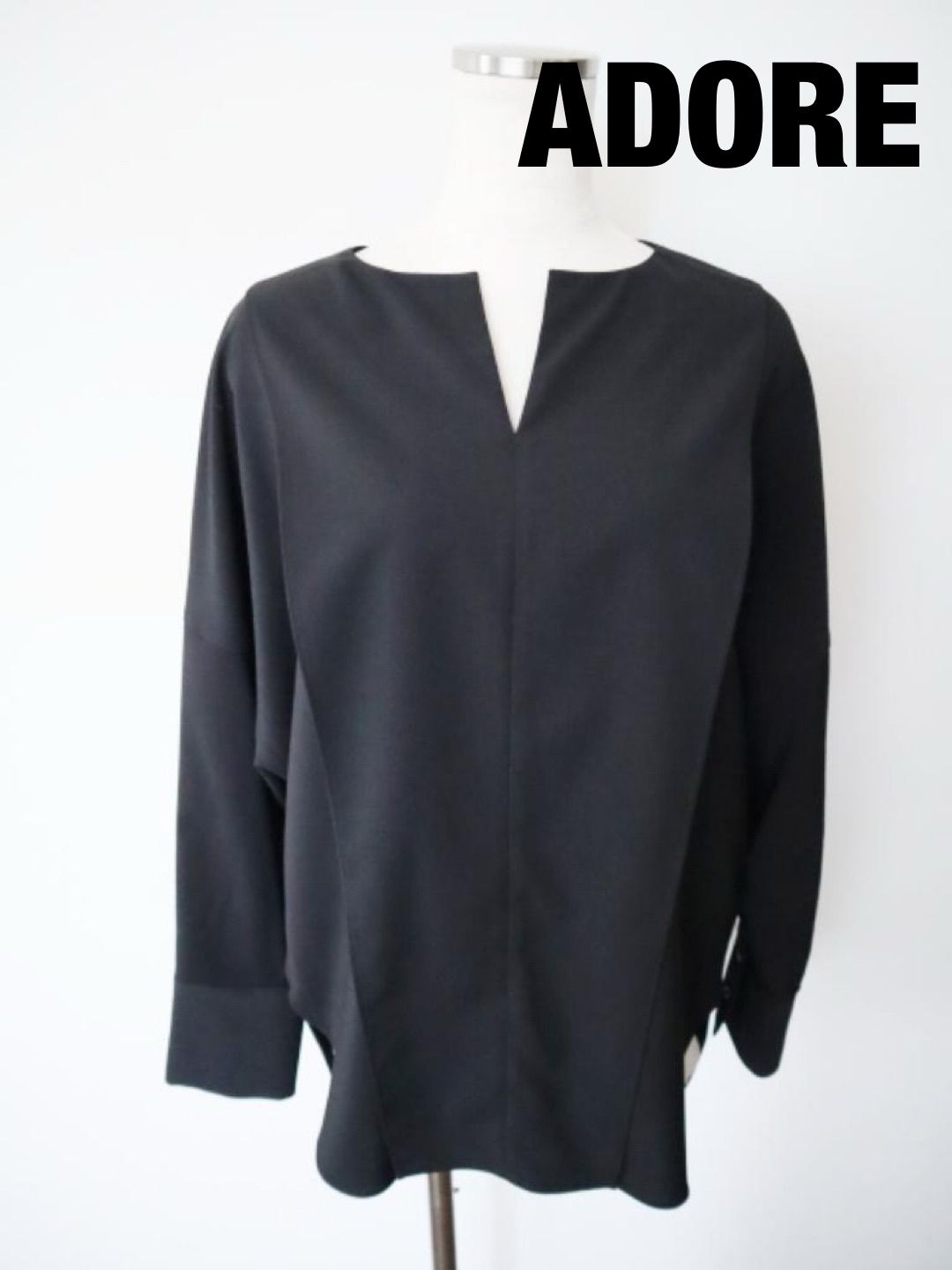 ADORE アドーア ライトジョーゼットブラウス 定価35200円 日本製 Mサイズ ３８ ブラック 大人 シンプル め お出掛け み 6460704