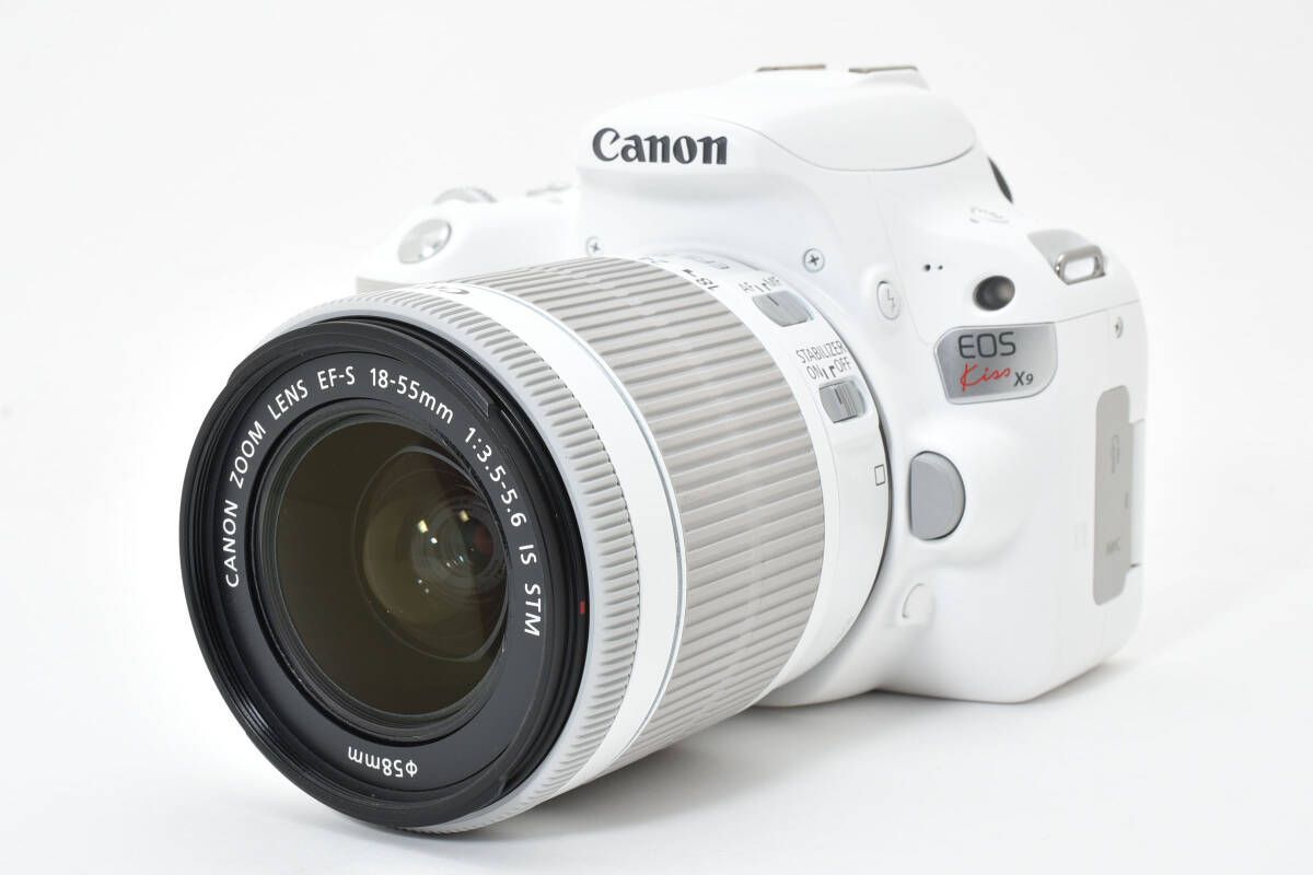 ☆極上品☆キヤノン Canon EOS Kiss X9 ボディ ホワイト / EF-S 18
