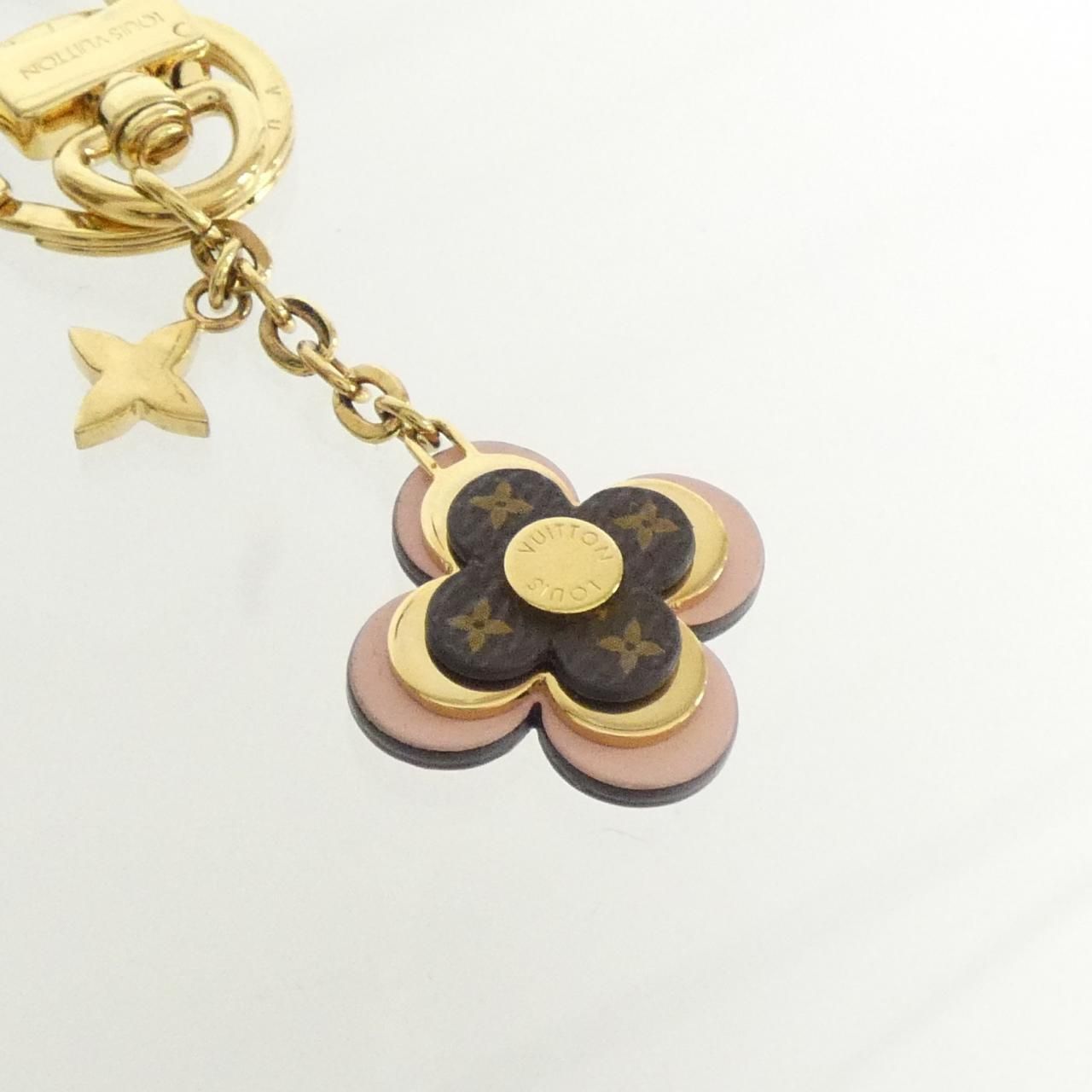 ルイヴィトン モノグラム ポルト クレ ブルーミング フラワーBB M63085