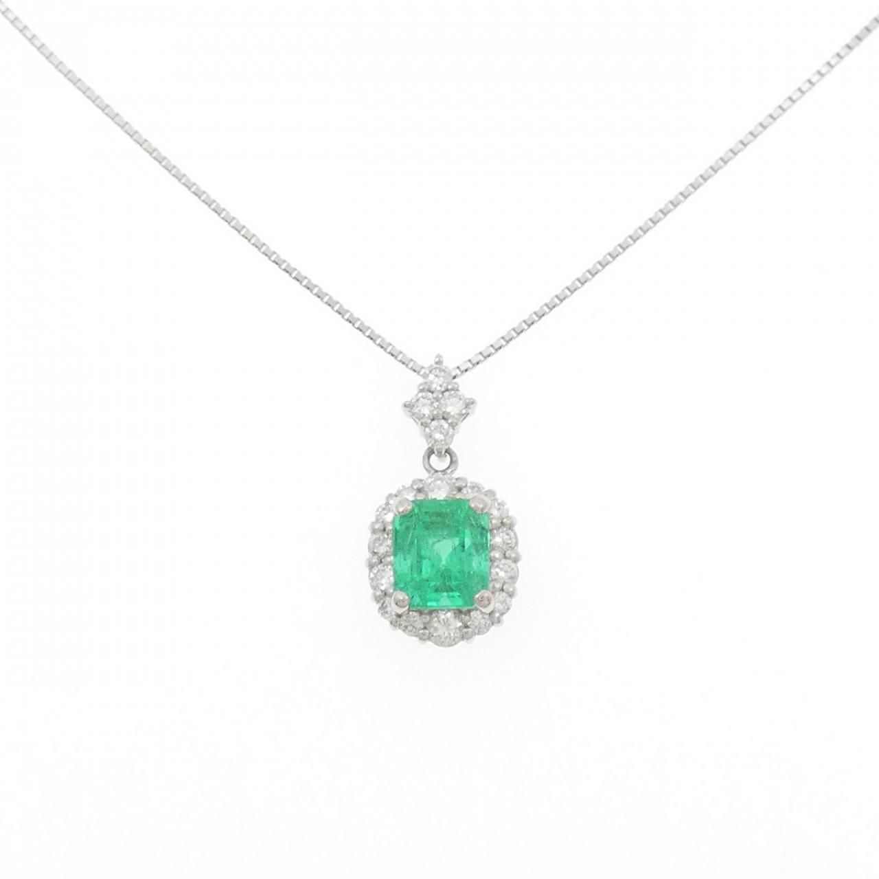 PT 900 850 エメラルド ネックレス 1 28 CT