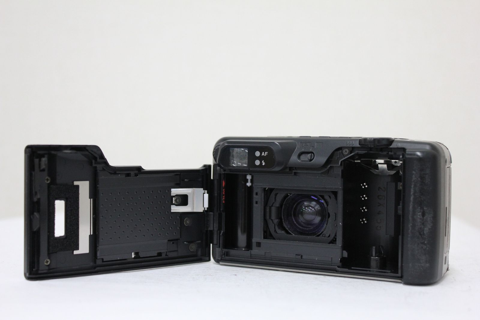 mm コンパクトカメラ