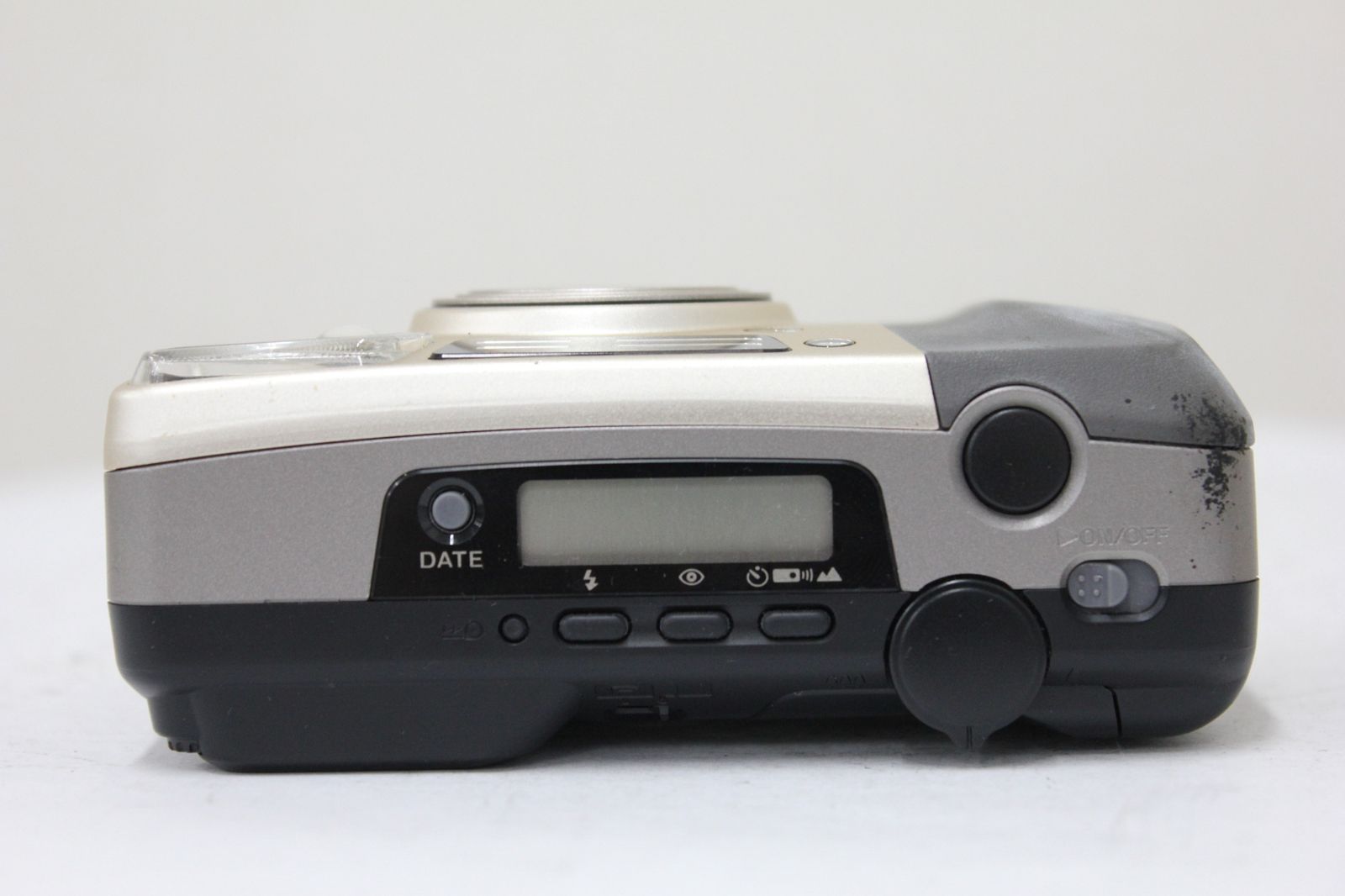 mm コンパクトカメラ