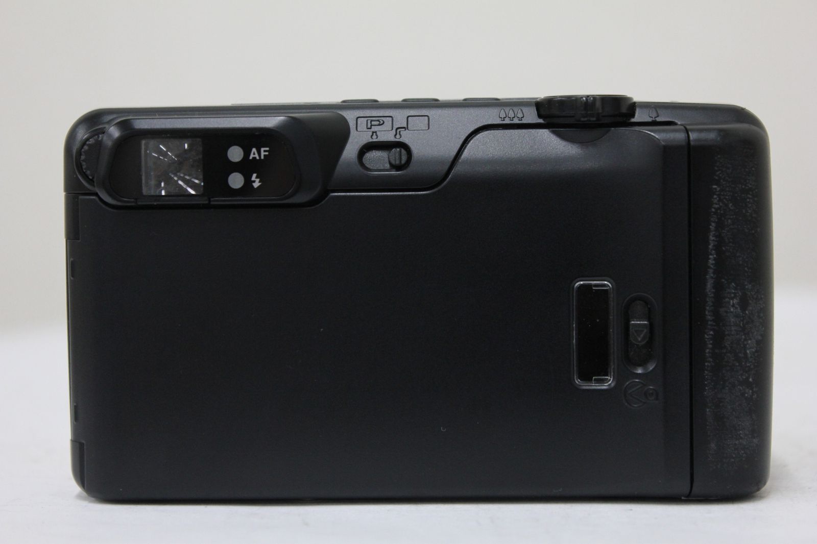 コンパクトカメラ