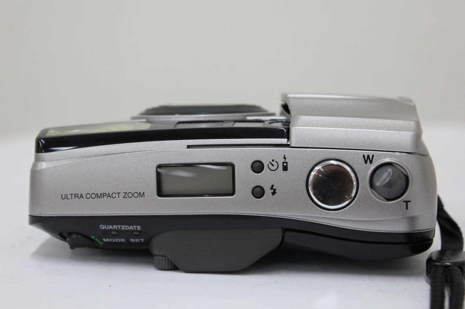 mm コンパクトカメラ