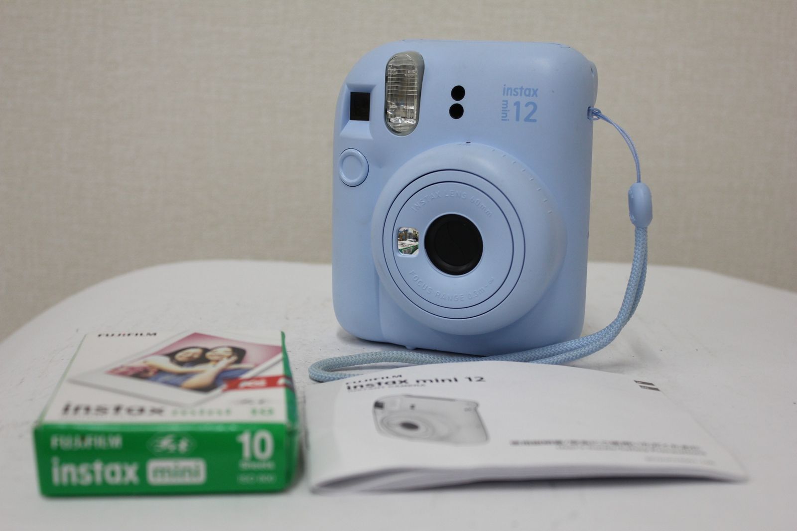 フジフィルム Fujifilm instax mini 12 ブルー 60 mm チェキ e 4496
