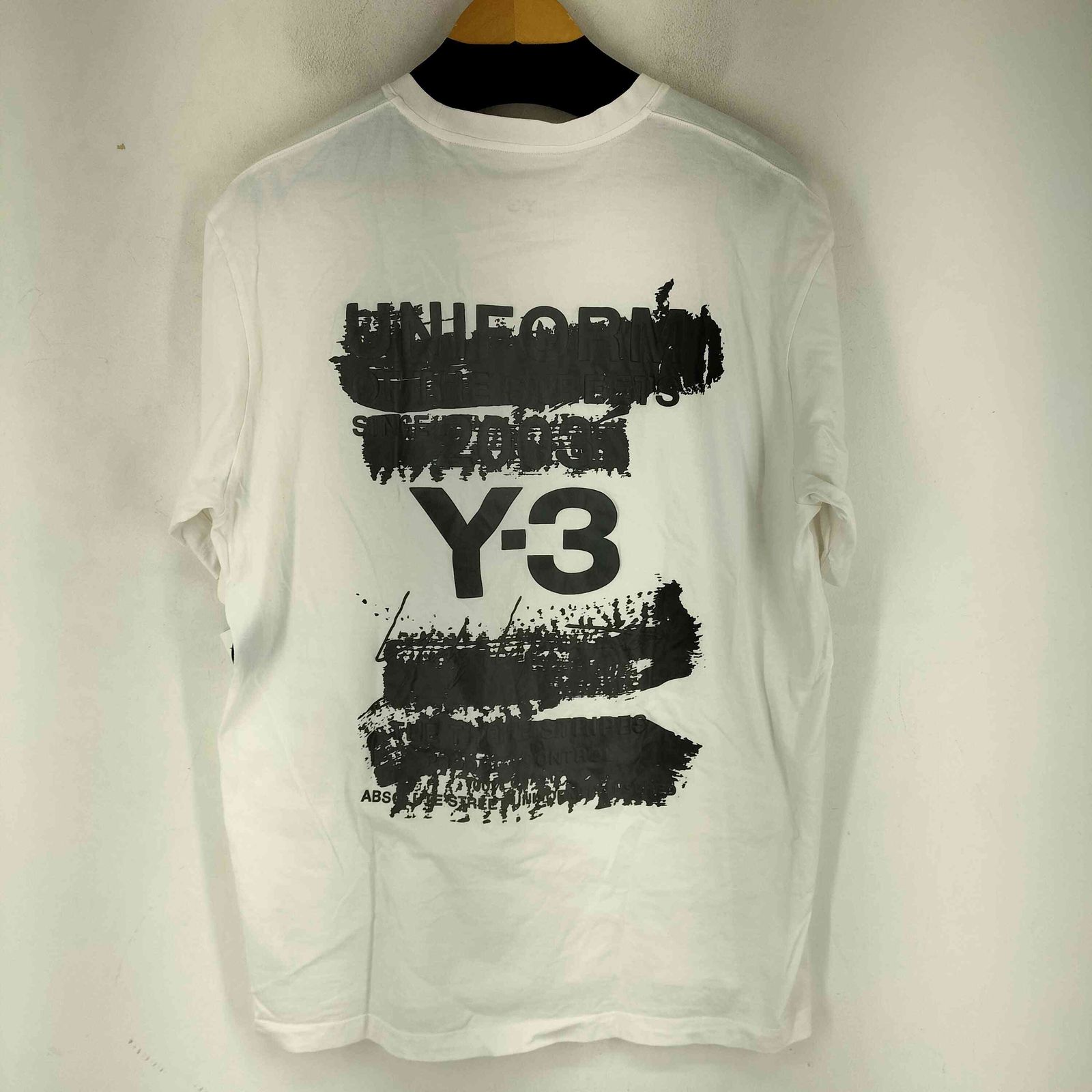 Y-3(ワイスリー) U GFX SS TEE メンズ JPN：XL 【中古】【ブランド古着バズストア】 ワイスリー Y-3 U GFX SS TEE メンズ JPN：XL - メルカリ