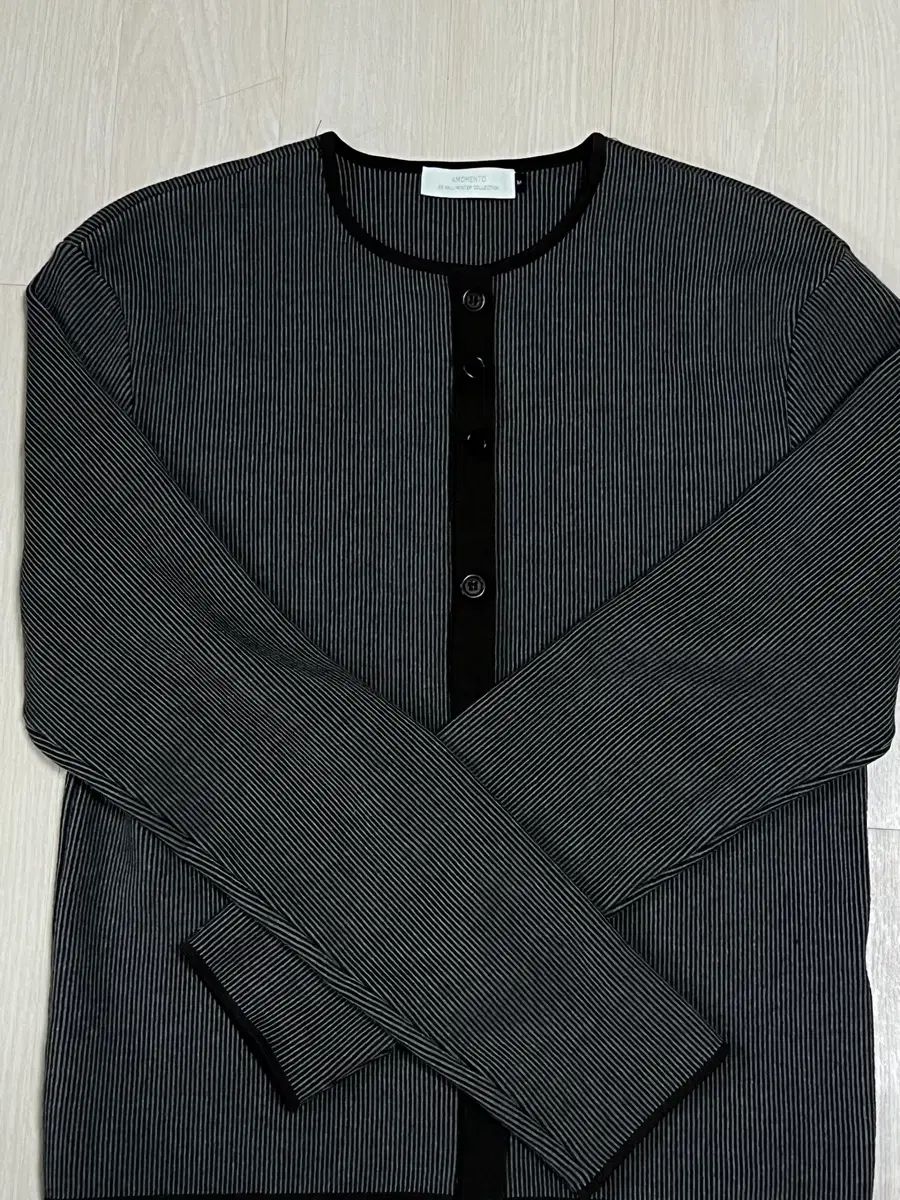 アモーメント 25 fw ラウンドカーディガン Mサイズ ブラウン