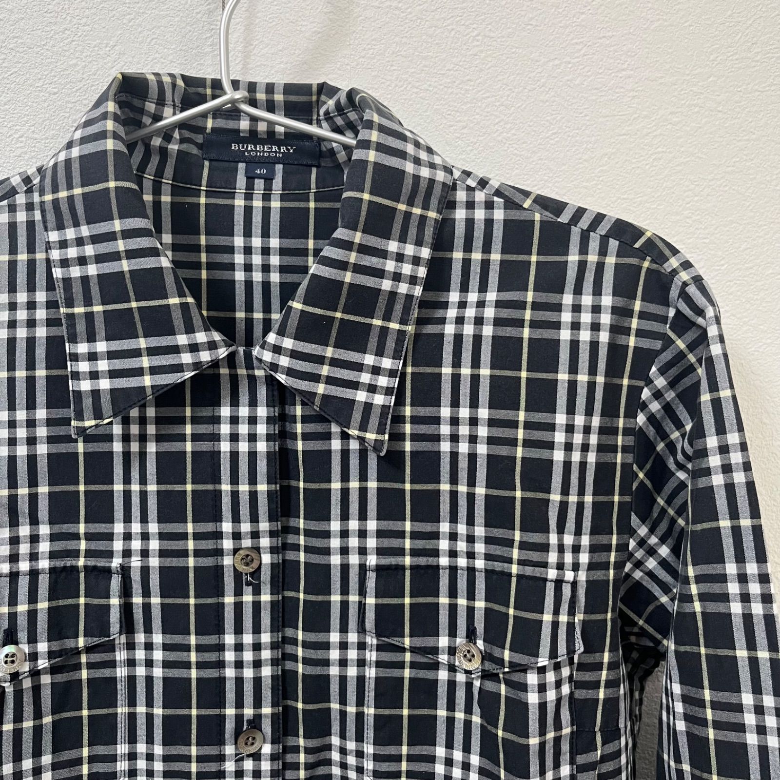 Burberry LONDON バーバリーロンドン ノバチェック トップス】 - メルカリ