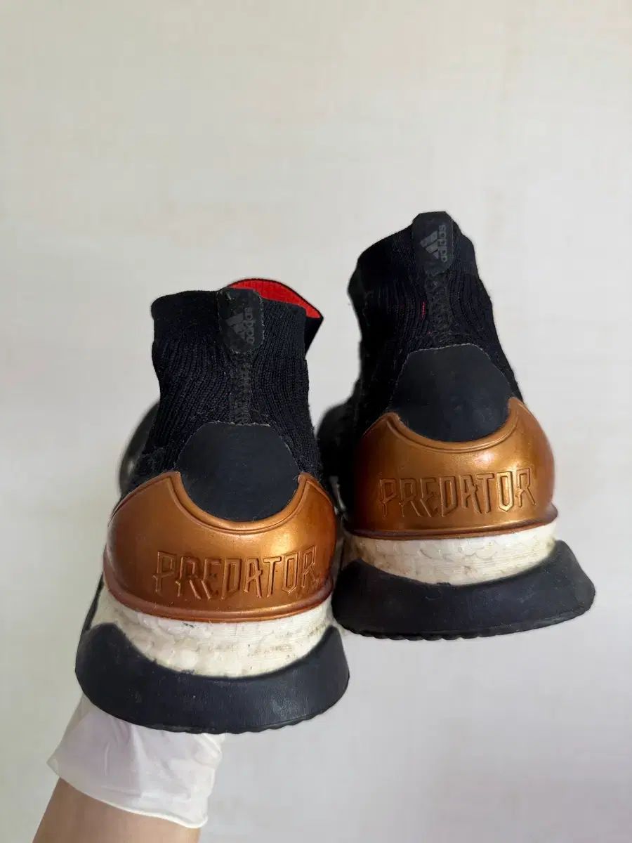 アディダス プレデター タンゴ 18 TR 超 物