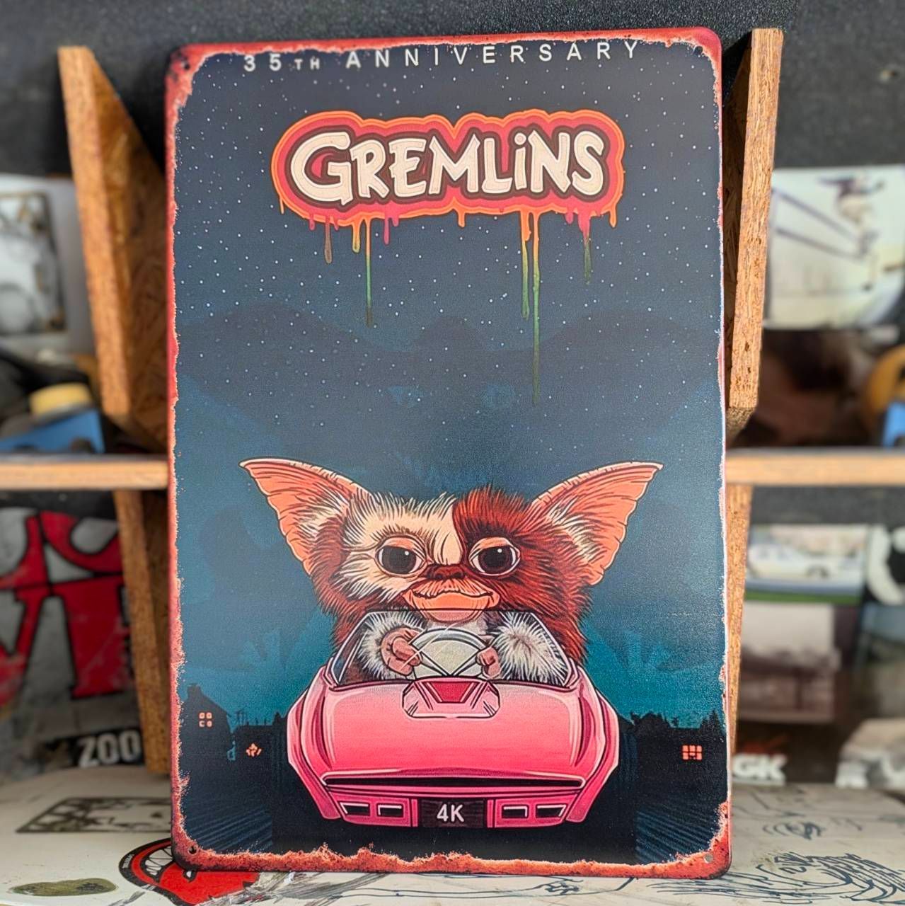 送料無料！ちょうどいいブリキ看板【 Gremlins （ グレムリン