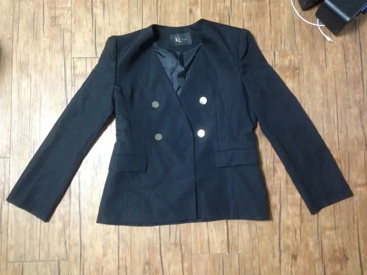 KL ケイエル by LYNN ブラック ノー マックレー ダブル ジャケット