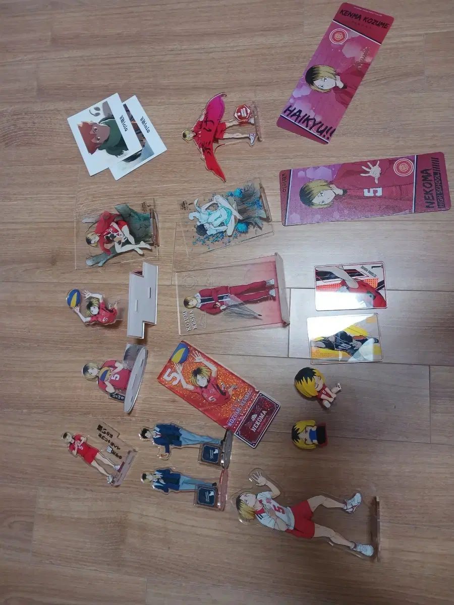 ハイキュー グッズ まとめ売り(研磨) 送料込み価格 - メルカリ