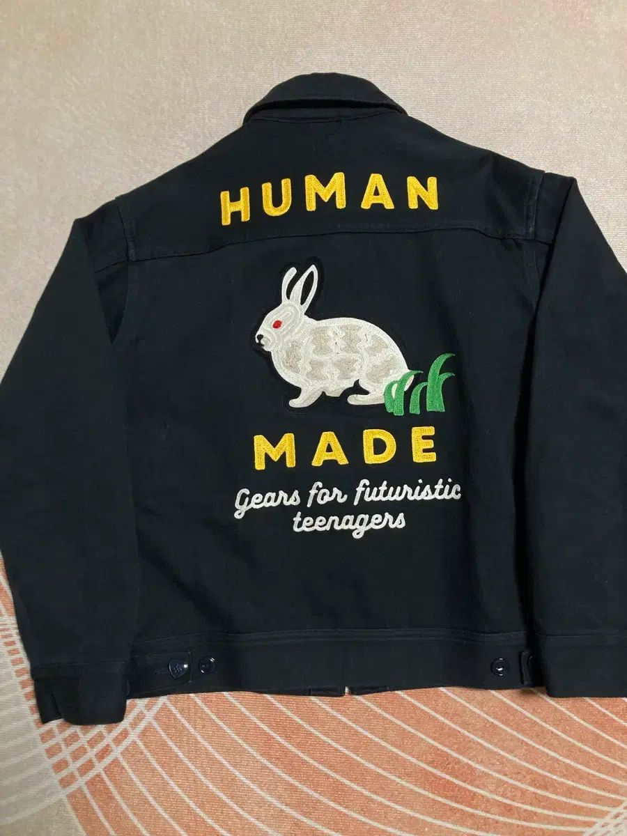 HUMAN MADE うさぎ ワークジャケット ブルゾン ラビット 刺繍 HUMAN MADE(ヒューマンメイド) うさぎ ラビット ジップアップ ウォーク