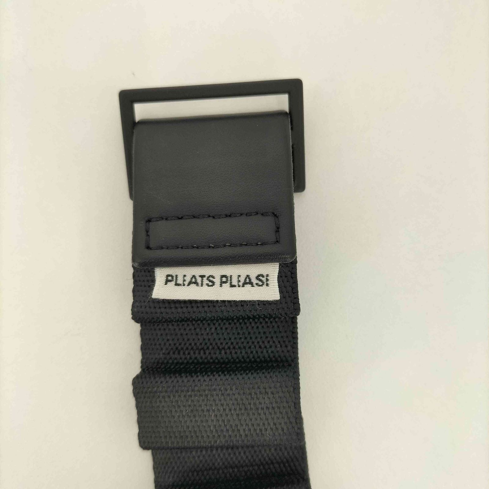 プリーツプリーズイッセイミヤケ PLEATS PLEASE ISSEY MIYAKE プリーツ