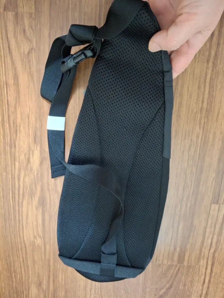 25.5cm　エアラスダッシュ　新品未使用　YONEX 　テニス　シューズ ミレー ブラック スリングバック 新品