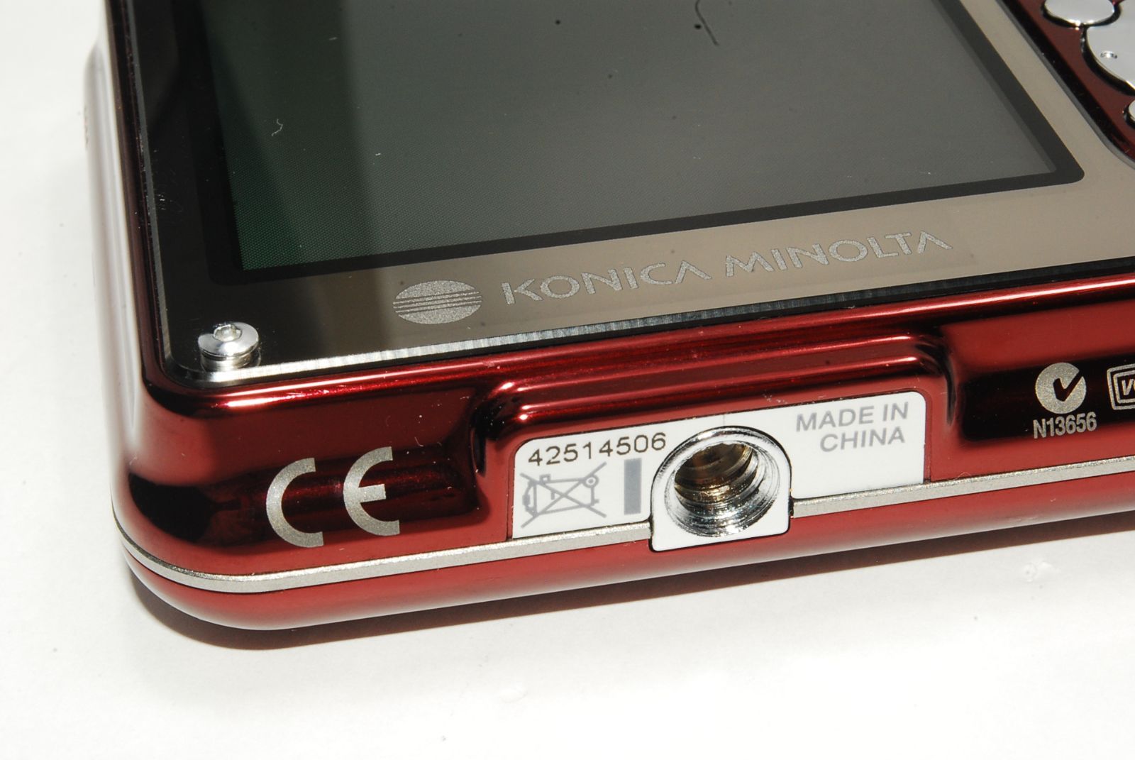 ☆良品☆コニカミノルタ KONICA MINOLTA DiMAGE X1 ワインレッド z934