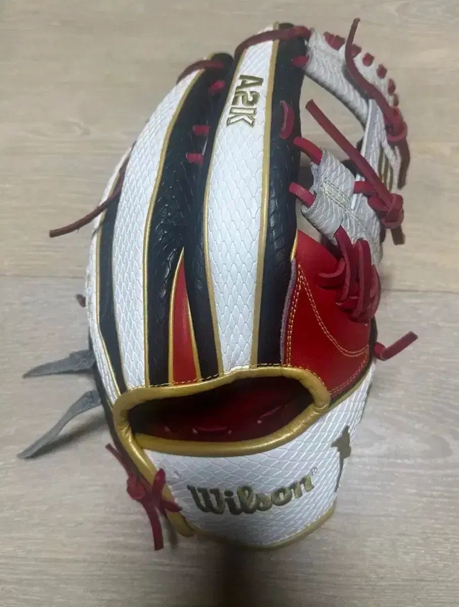 ウィルソン A 2 K hof 24 チェ ジョン刺繍グローブ