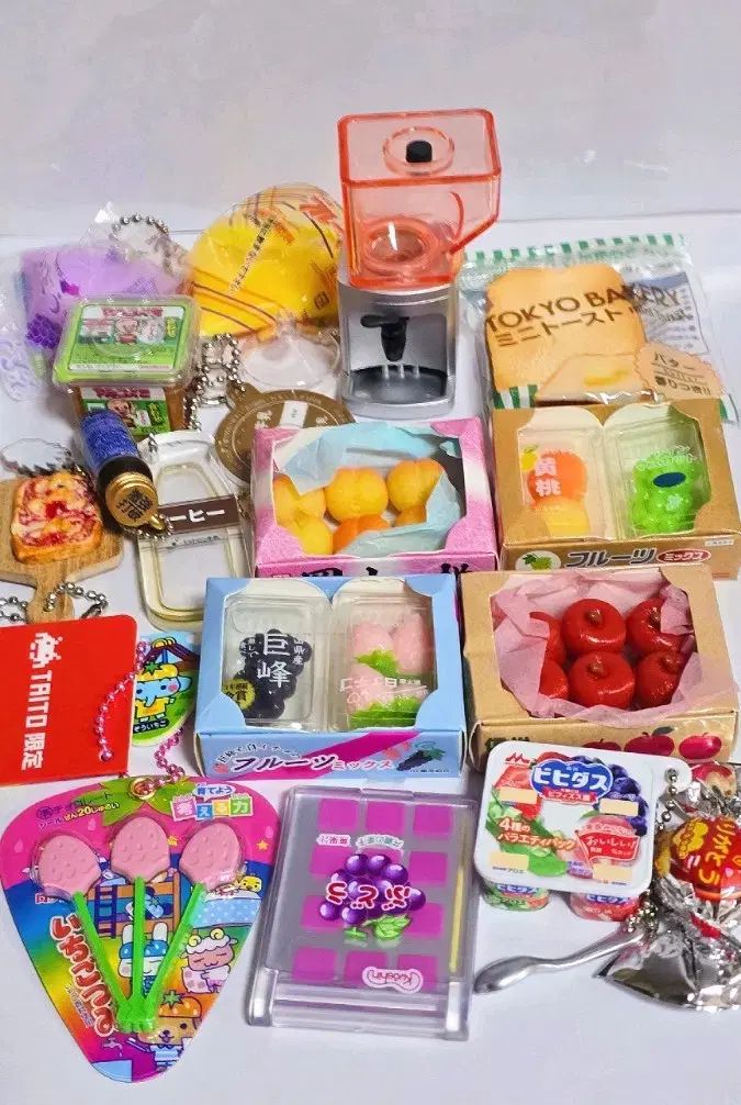 たべものガチャ まとめ フルーツボックスガチャ いちごつみ いちごチョコ ガチャ