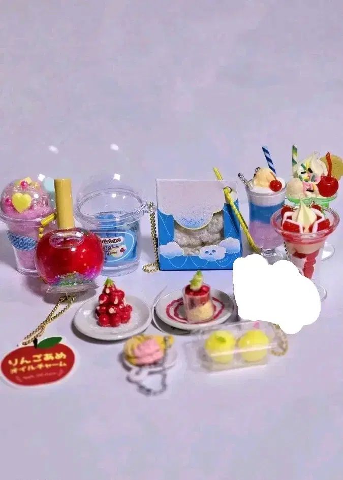 たべものガチャ パフェガチャ アラモードガチャ デザートガチャキーホルダー まとめ