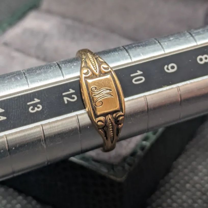 S”シグネットリング 10K GF 刻印 イニシャル ゴールドフィルド ピンキー M”シグネットリング 10K GF ゴールドフィルド イニシャル 刻印