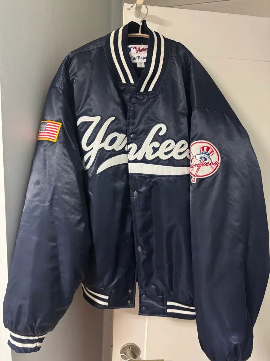 Majestic ニューヨーク ヤンキース ネイビー 野球 アウター XXL