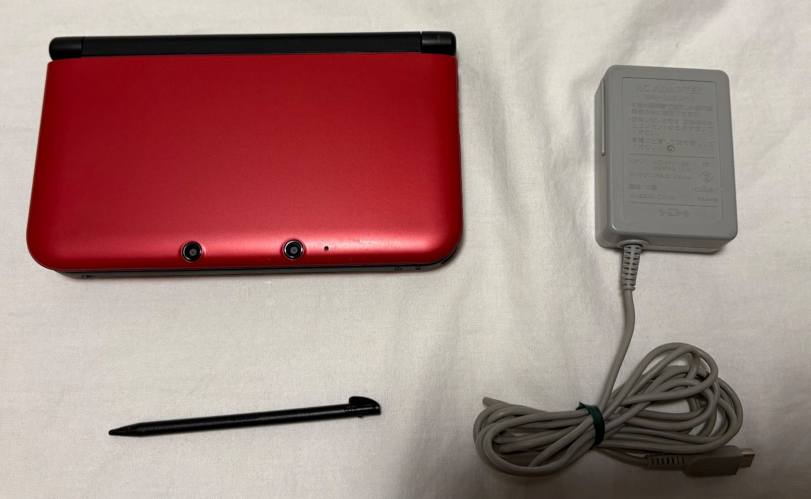 ニンテンドー3DS LL レッド×ブラック