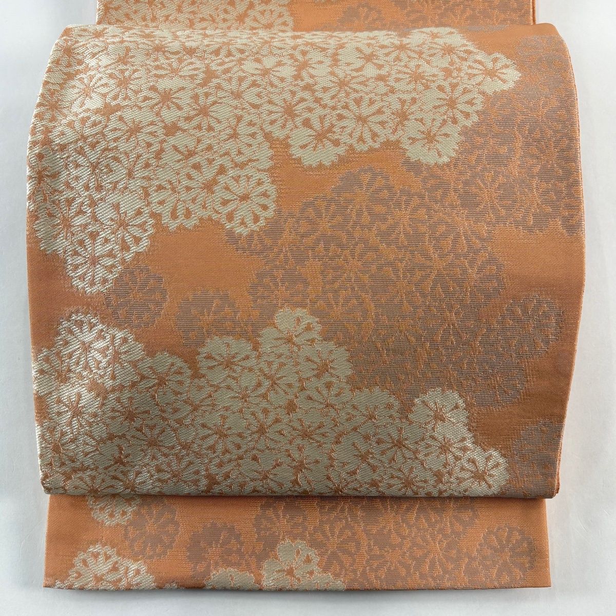 川島織物　袋名古屋帯　　六通　落款あり　ベージュに幾何学模様　化繊　おしゃれ 袋名古屋帯 優品 川島織物 落款 花 オレンジ 化繊 【中古】 - メルカリ