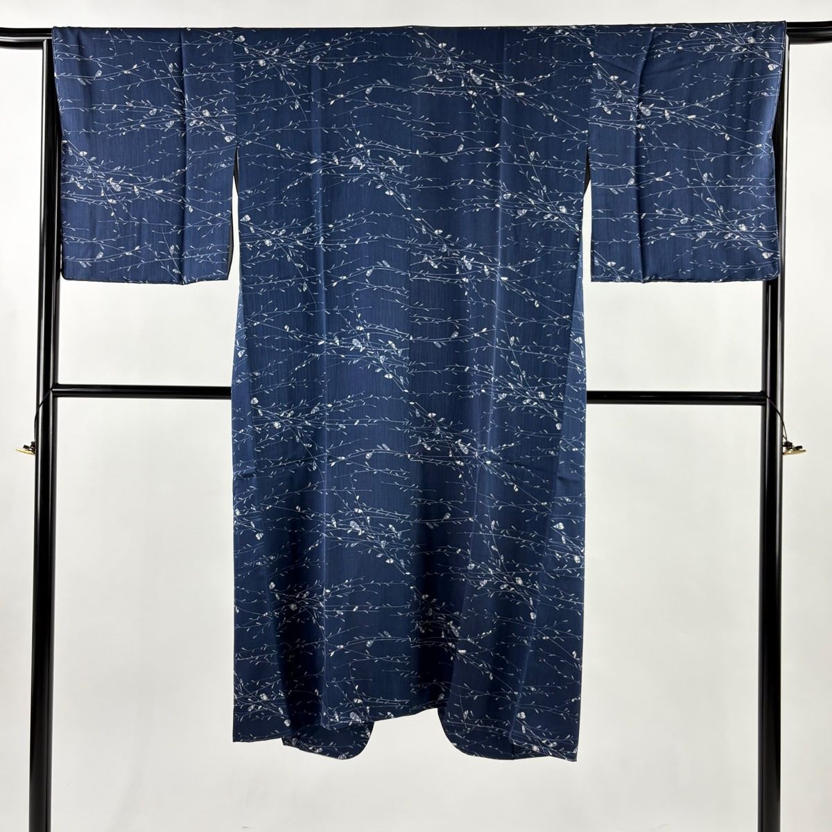 道中着 身丈128.5 cm 裄丈65 M 和装コート 枝葉 紺色 正絹