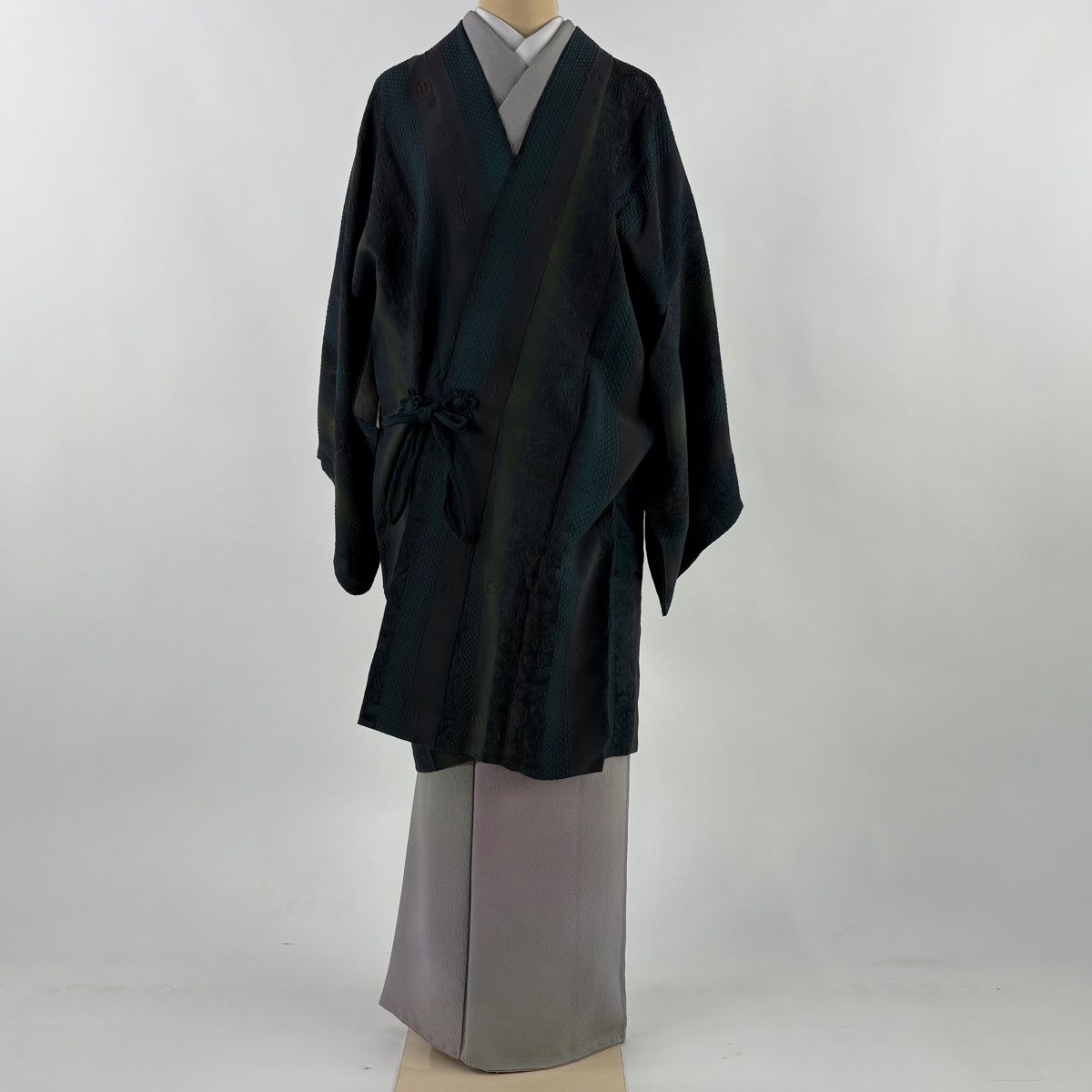 道中着 身丈94 cm 裄丈68 L 和装コート 落款 草花 縦縞 ぼかし 濃紺 正絹