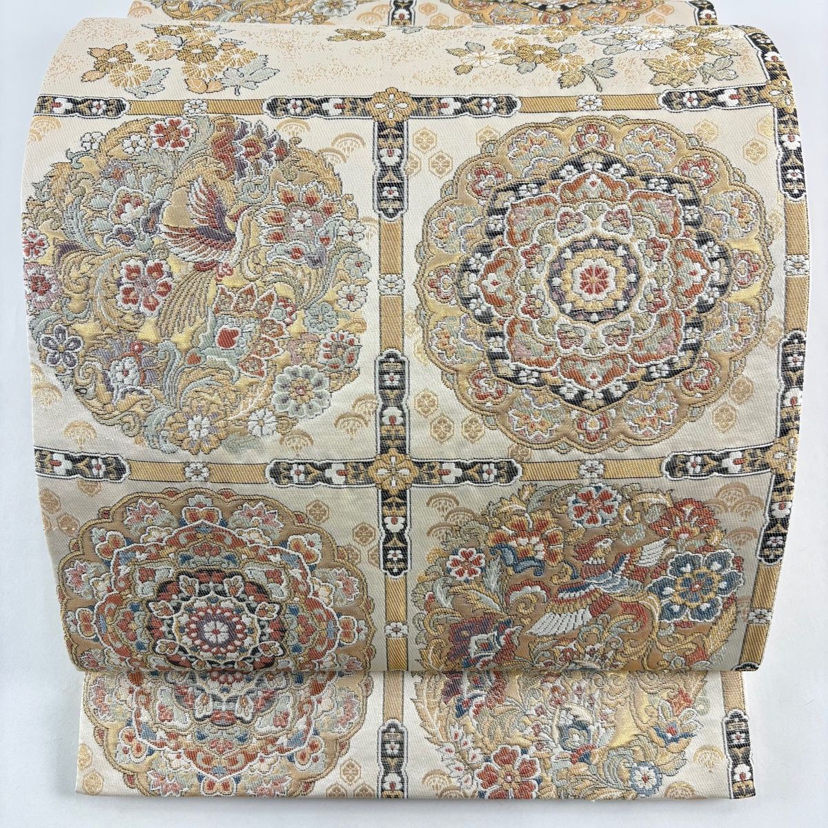 美品】 袋帯 名品 華文 菊花鳳凰文 金糸 ベージュ 六通 正絹 【中古