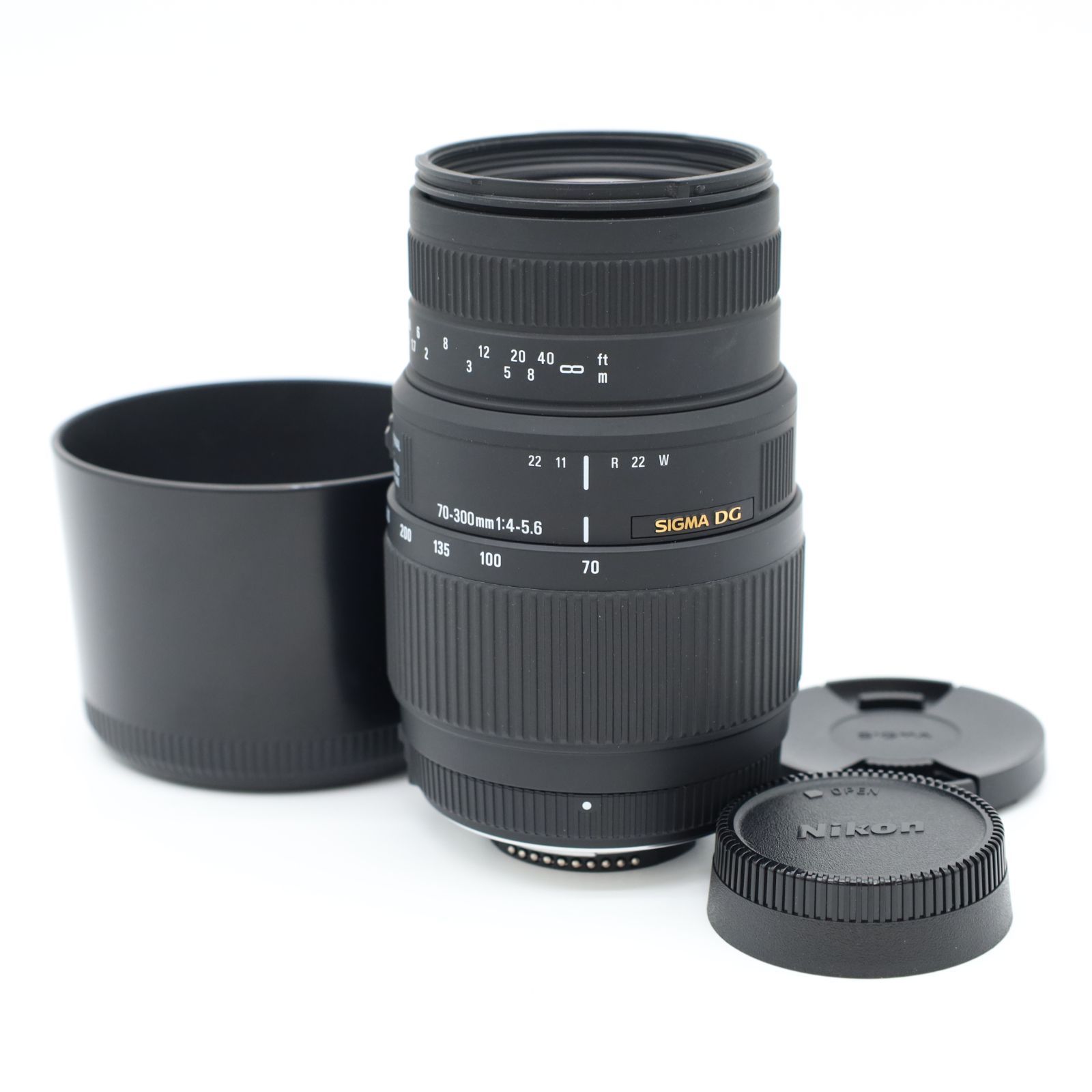 上品 SIGMA シグマ 70-300 mm F 4-5.6 DG MACRO ニコン用｜外観 美 光学クリア 快調動作の望遠マクロ