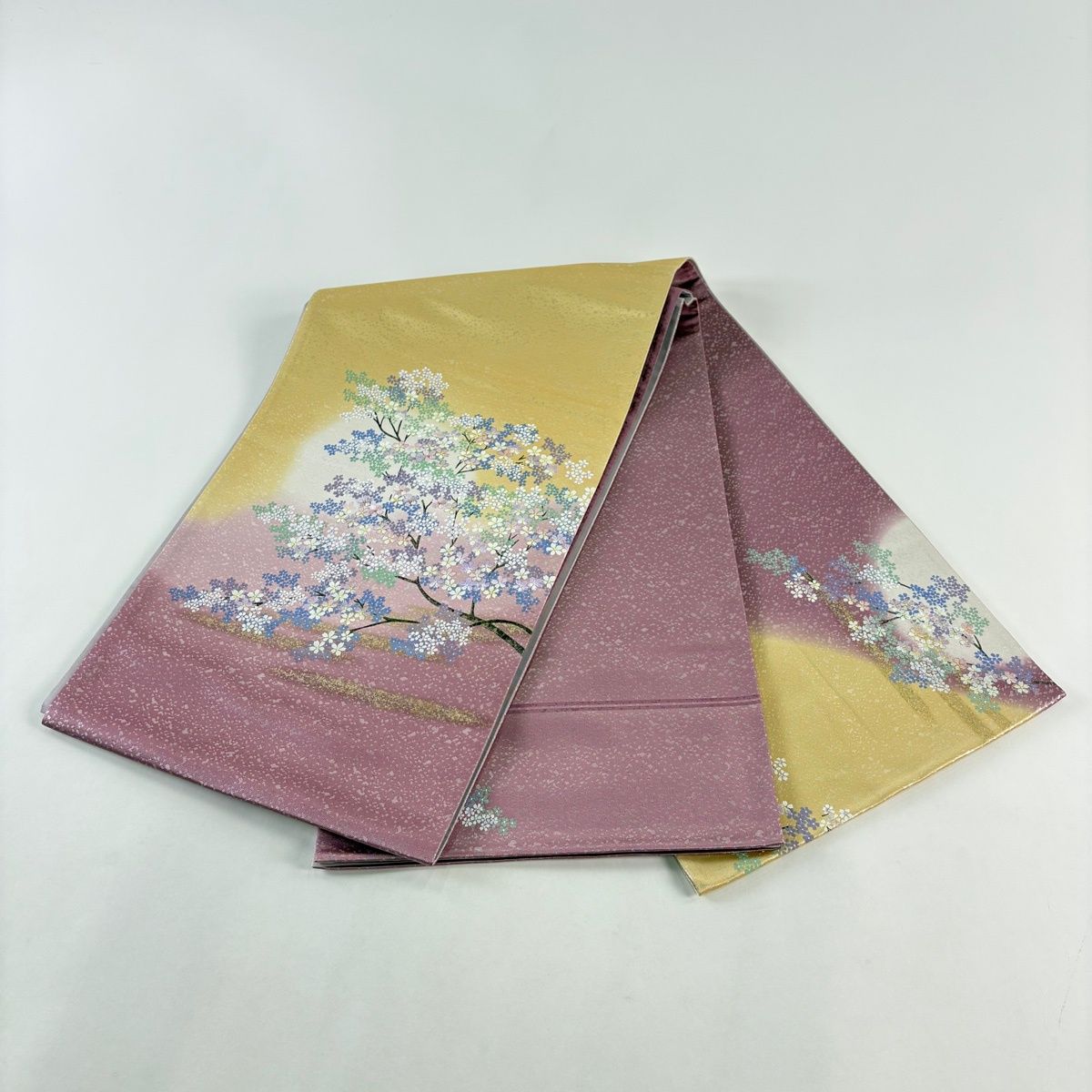 袋帯 秀品 桜 霞 刺繍 金彩 薄紫 お太鼓柄 正絹 【中古】 - メルカリ