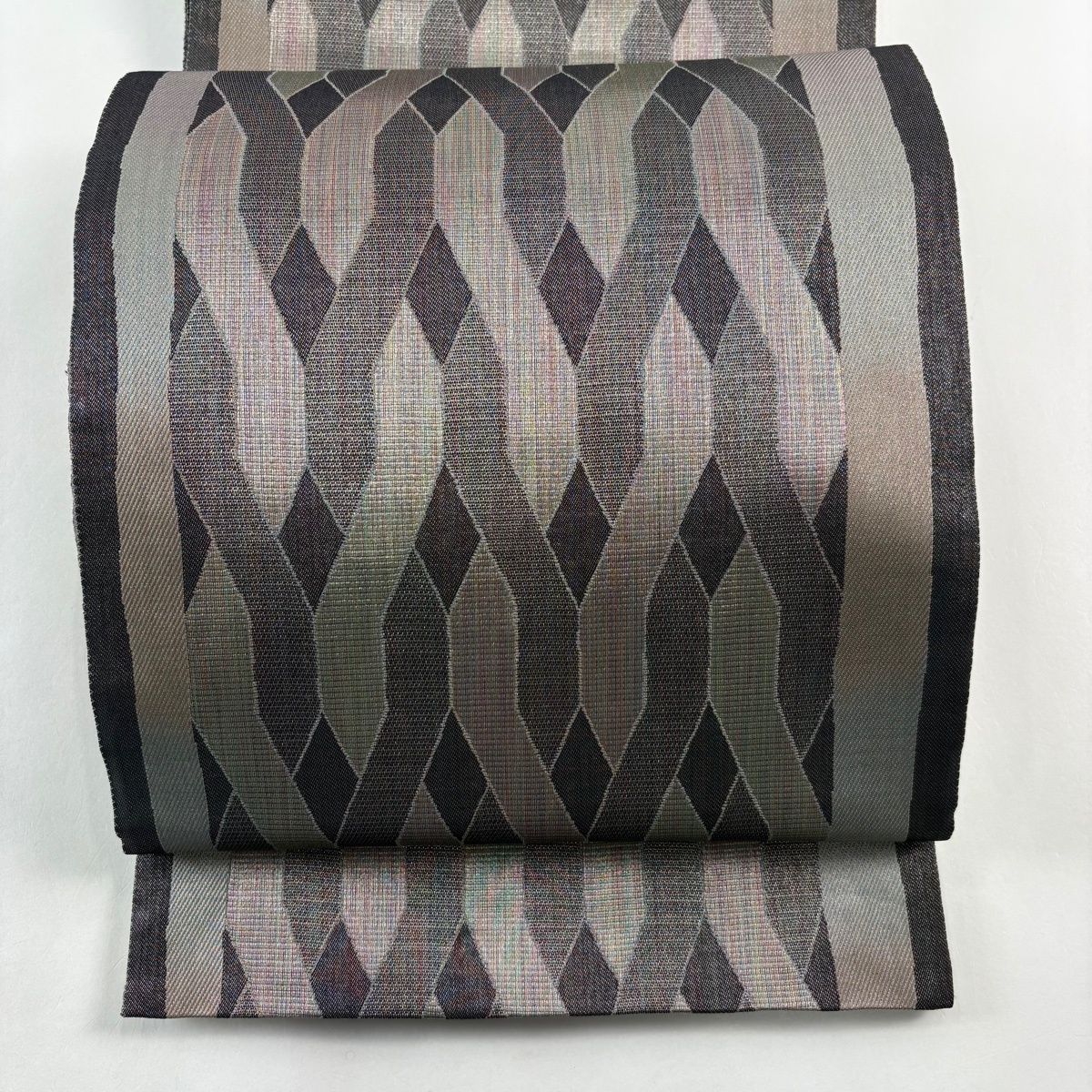 【美品】 袋帯 秀品 幾何学模様 銀糸 黒灰 お太鼓柄 正絹 【】