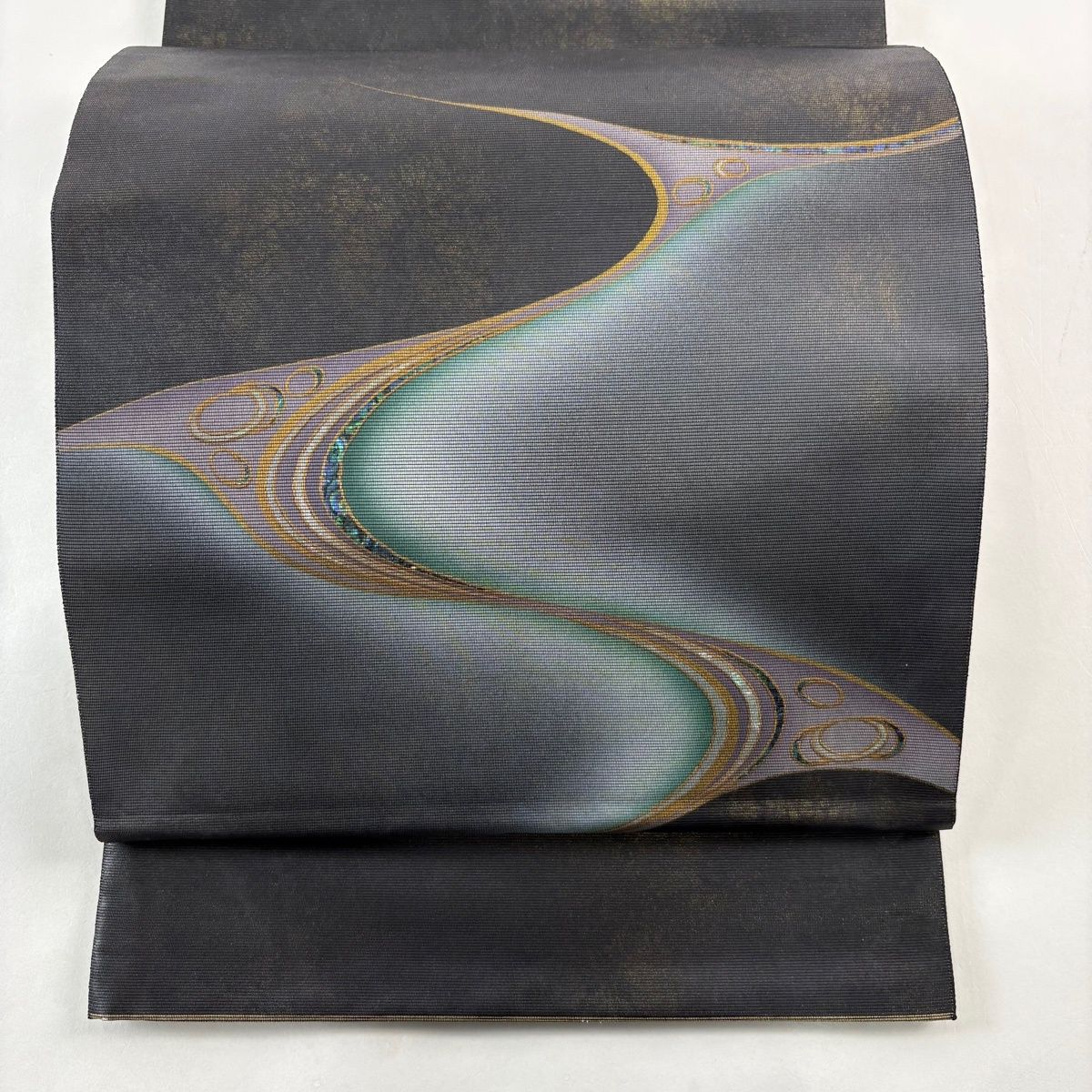 袋帯 秀品 関西仕立て 流水 螺鈿箔 墨色 お太鼓柄 正絹 【中古