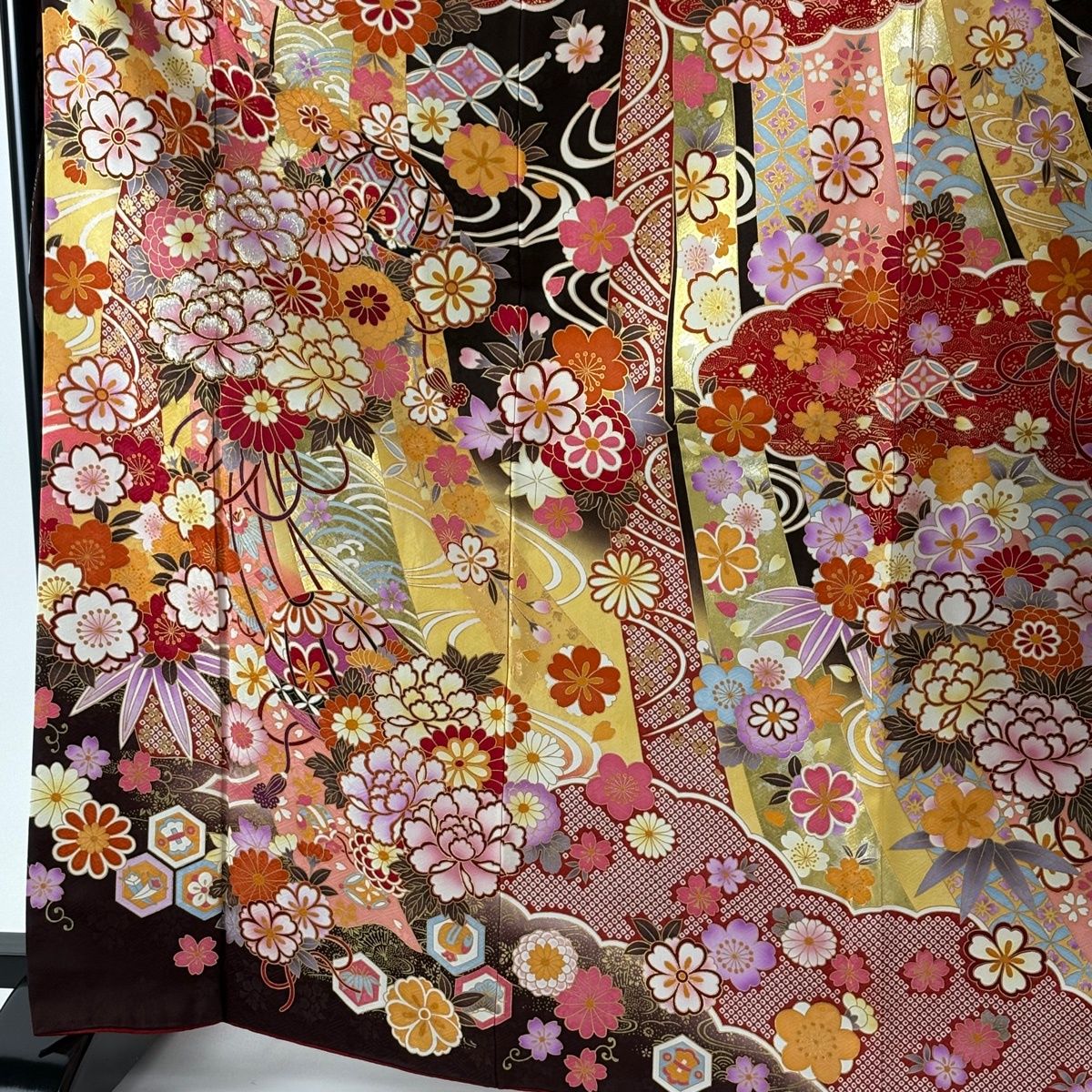 振袖 身丈166.5 cm 裄丈70 L 袷 袋帯フルセット 花束 手鞠 金彩 箔 焦茶色 正絹 名品