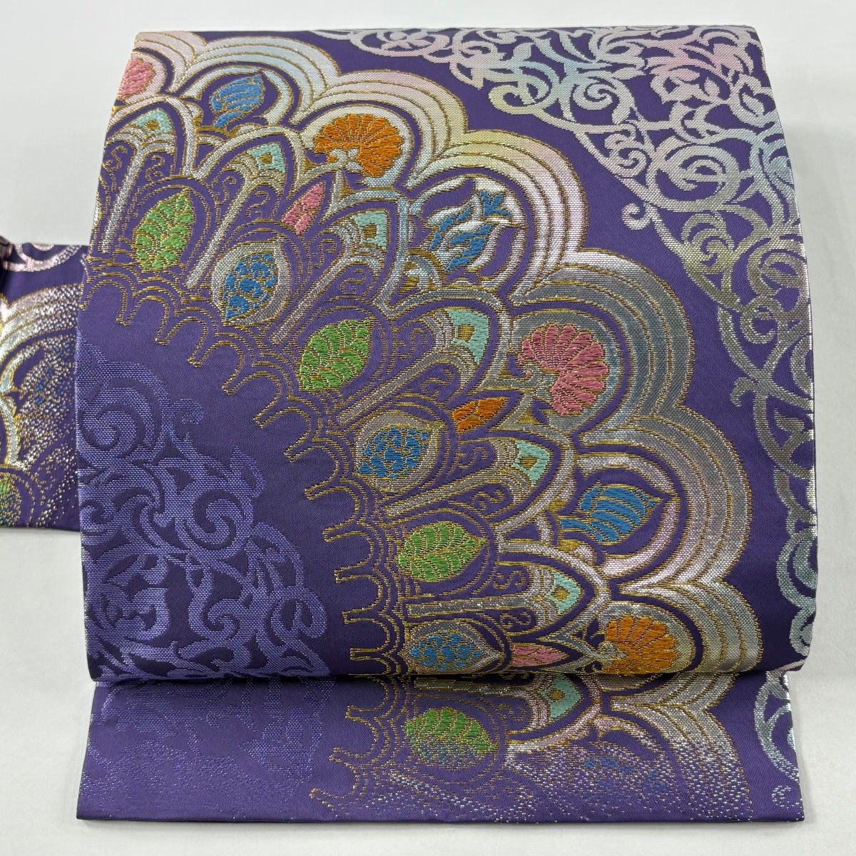 開き名古屋帯　美品　名品 龍村美術織物　葡萄唐草文錦　赤紫　正絹 開き名古屋帯 美品 名品 龍村美術織物 葡萄唐草文錦 赤紫 正絹