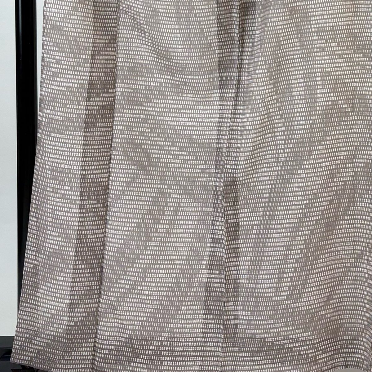 小紋 身丈160.5 cm 裄丈64.5 M 薄物 幾何学模様 薄小豆 正絹 秀品