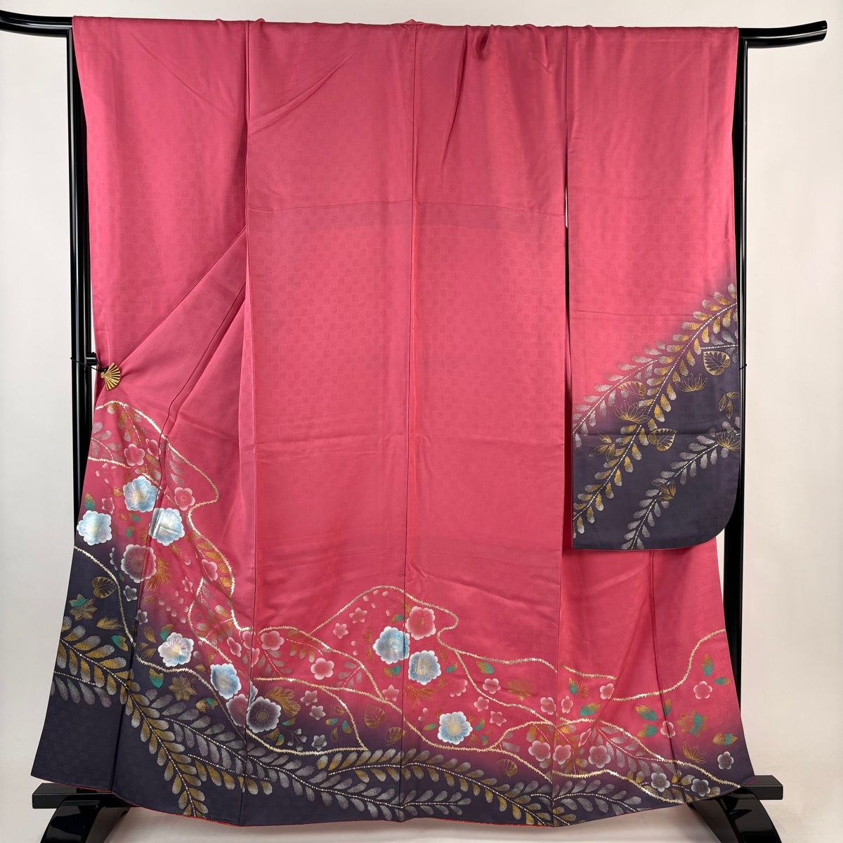 振袖 身丈162 cm 裄丈68.5 L 袷 草花 流水 金銀彩 ぼかし ピンク 正絹 秀品