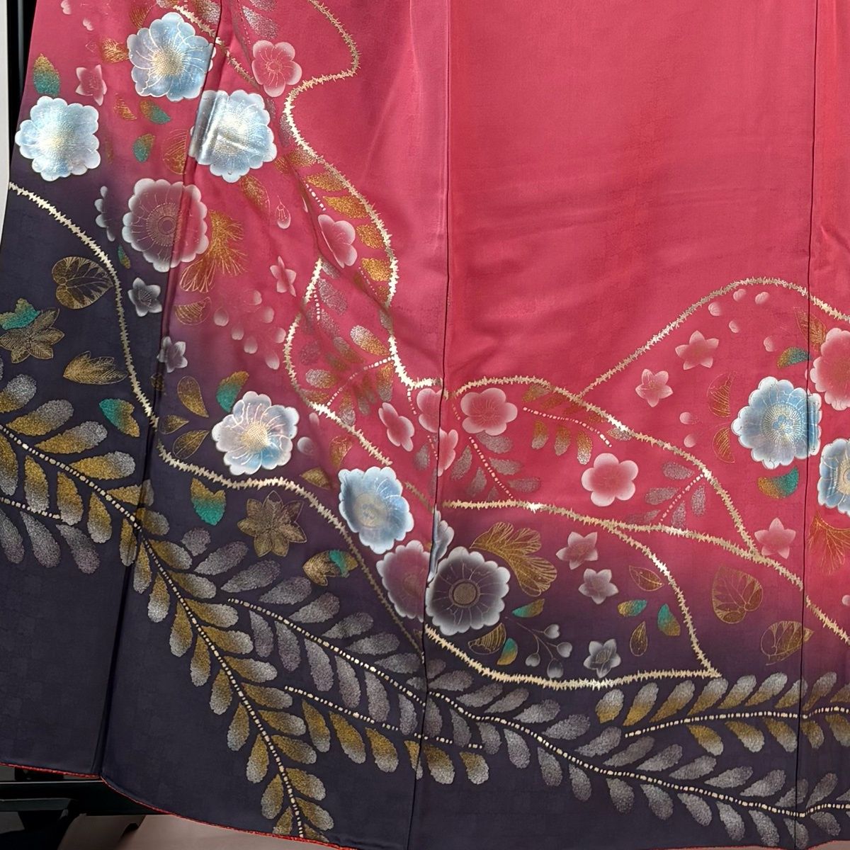 振袖 身丈162 cm 裄丈68.5 L 袷 草花 流水 金銀彩 ぼかし ピンク 正絹 秀品