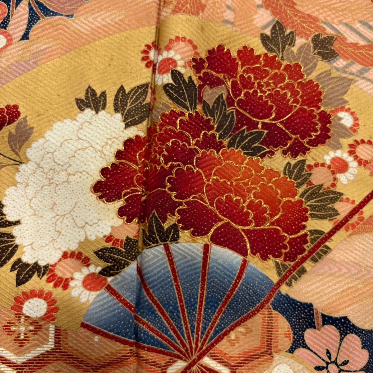 振袖 身丈164.5cm 裄丈67.5cm L 袷 扇 牡丹 金糸 金彩 紺色 正絹 秀品
