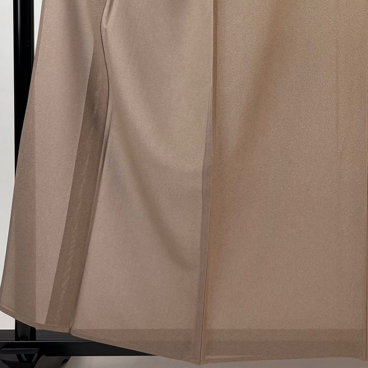 小紋 身丈158 cm 裄丈65.5 M 薄物 山本富男 落款 幾何学模様 茶色 正絹 秀品