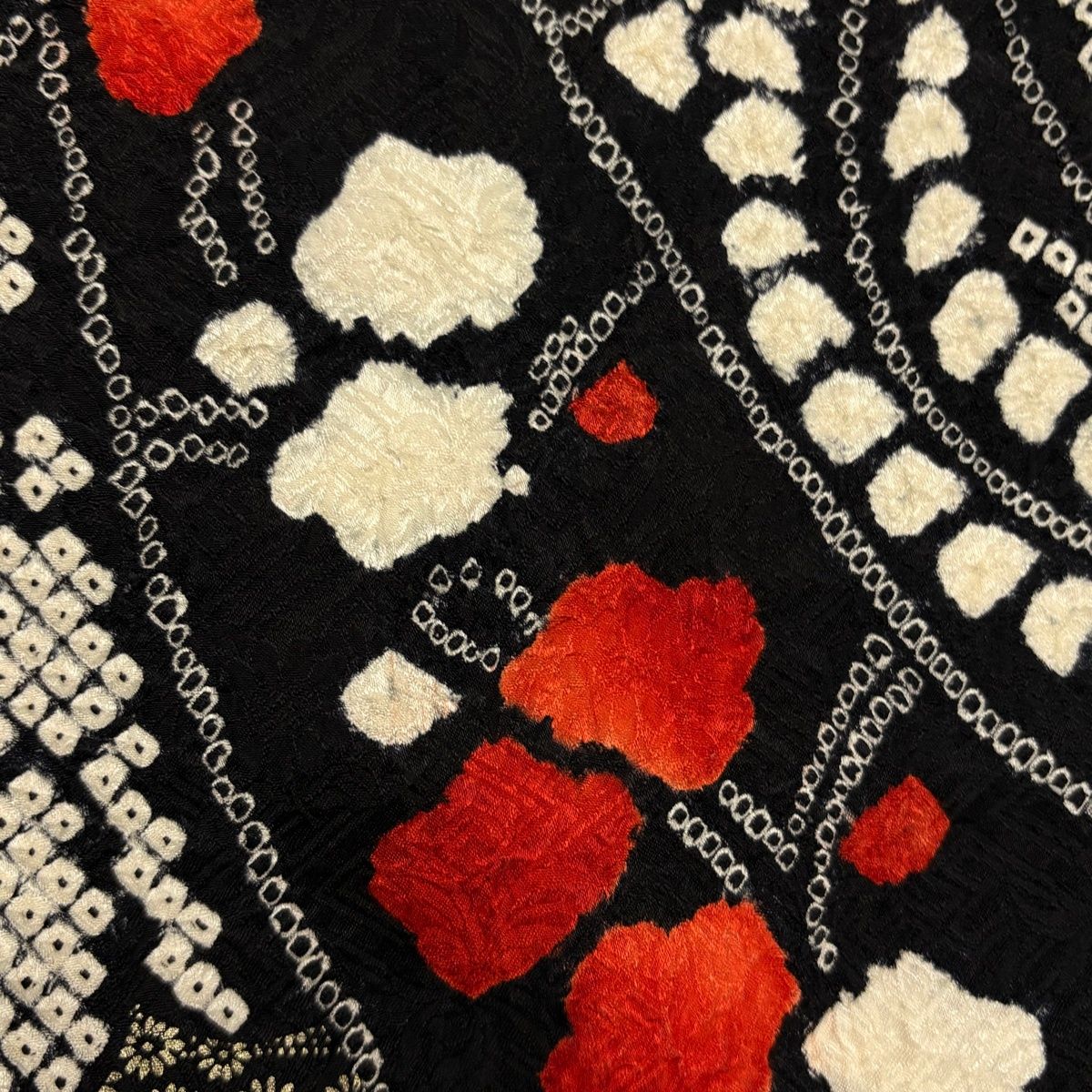  振袖 身丈158 cm 裄丈62 S 袷 枝花 熨斗 絞り 金彩 黒 正絹 秀品 振袖 着物